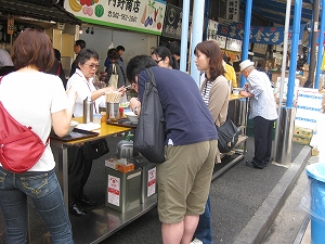 築地井上で立ち食いラーメンを食べてきた 歩こう そして食べよう